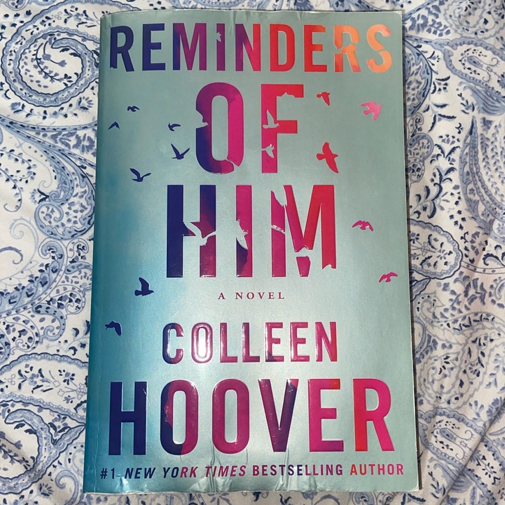 Colleen Hoover reminders of him book